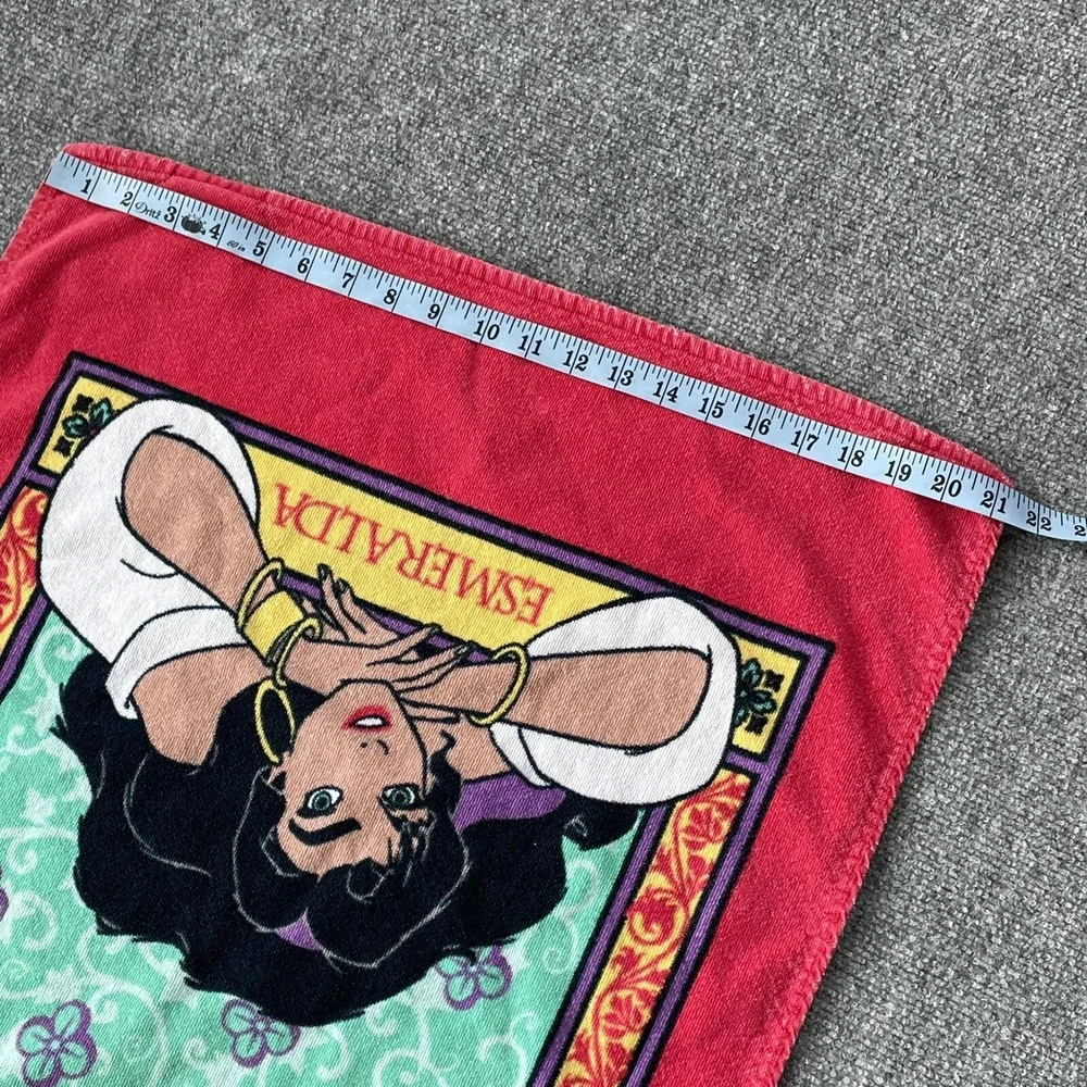 The Hunchback of Notre Dame Towel Esmeralda Beach Vintage 90's Disney 44 X 21‎
